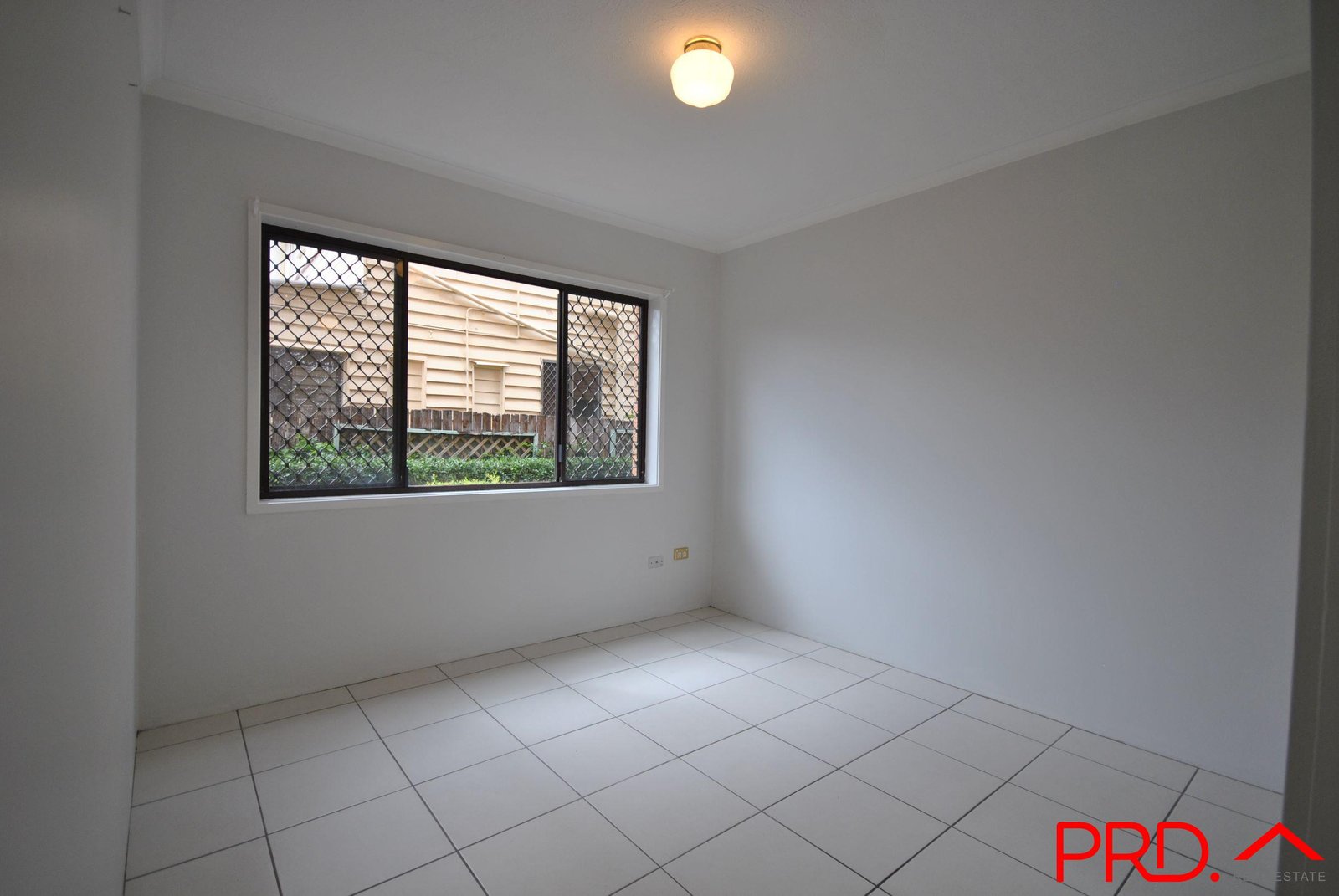 2/13-15 North Street SOUTHPORT 7