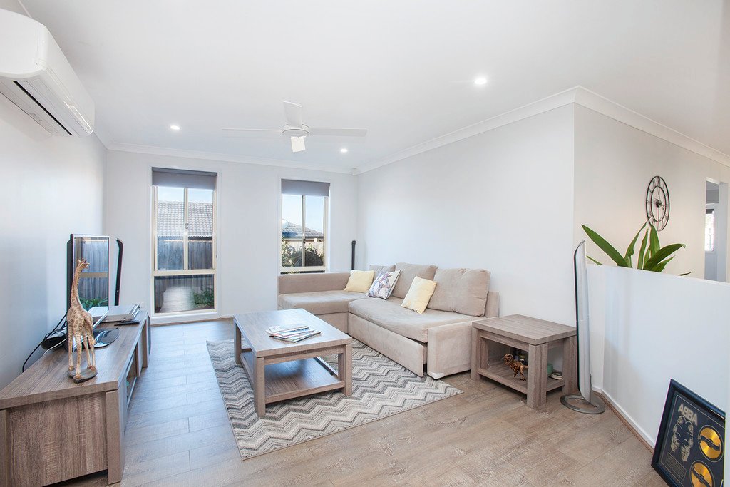 213 Aberglasslyn Road ABERGLASSLYN 2