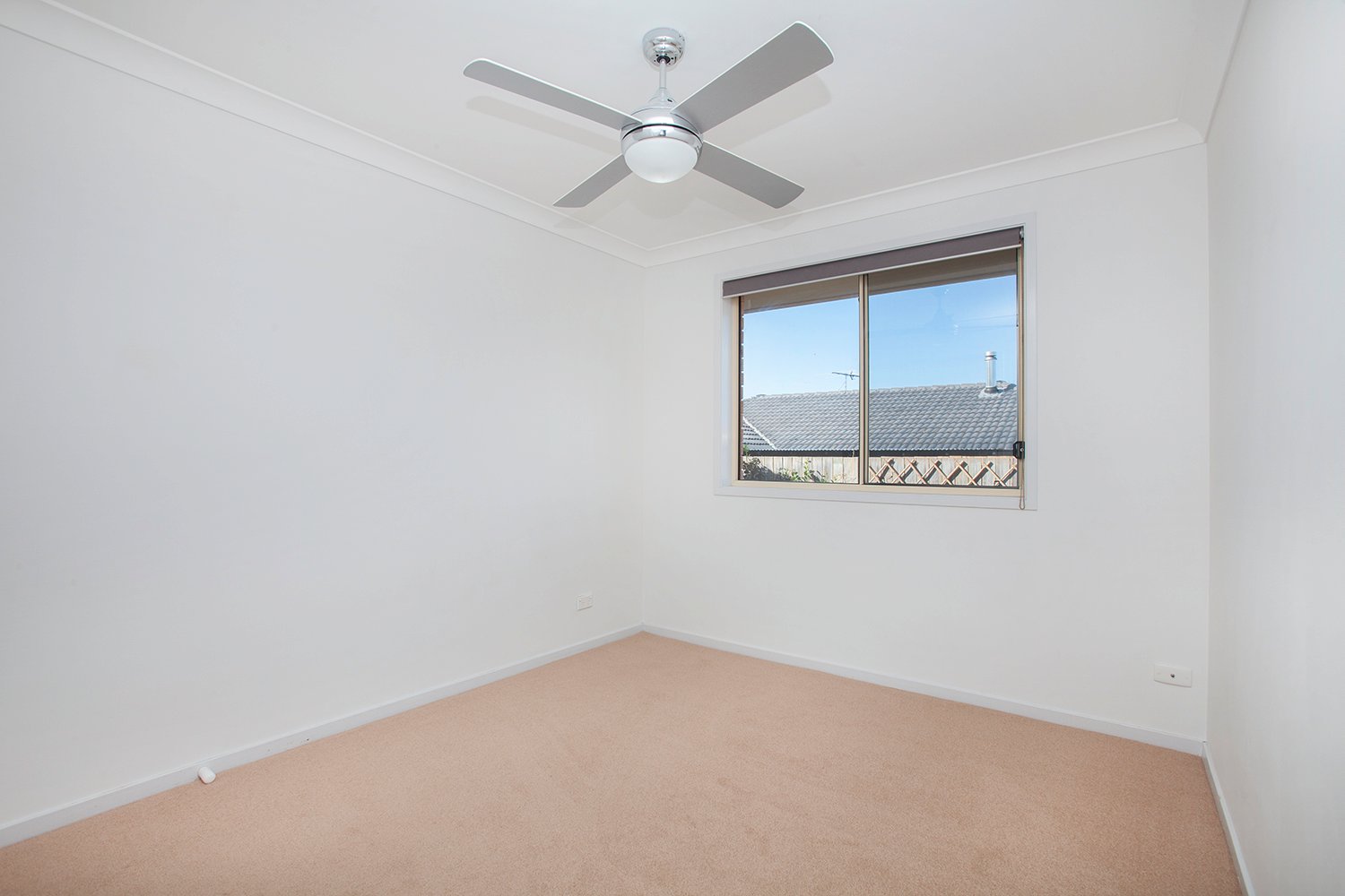 213 Aberglasslyn Road ABERGLASSLYN 8