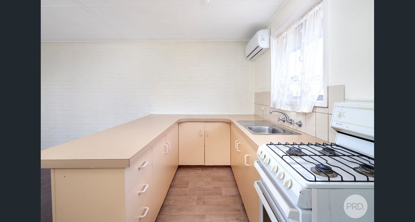 2/13 Aminya Avenue DELACOMBE 5