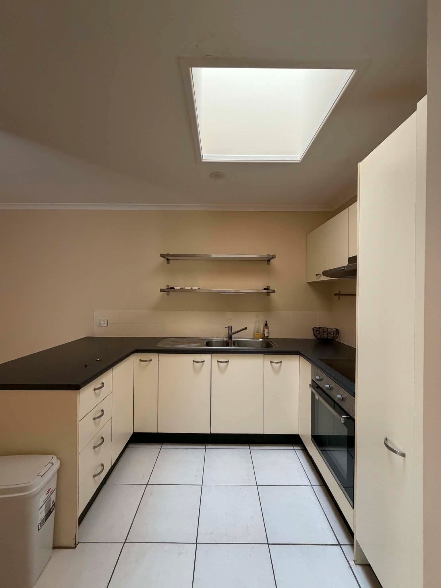 2/13 Aragorn Street MAROOCHYDORE 3