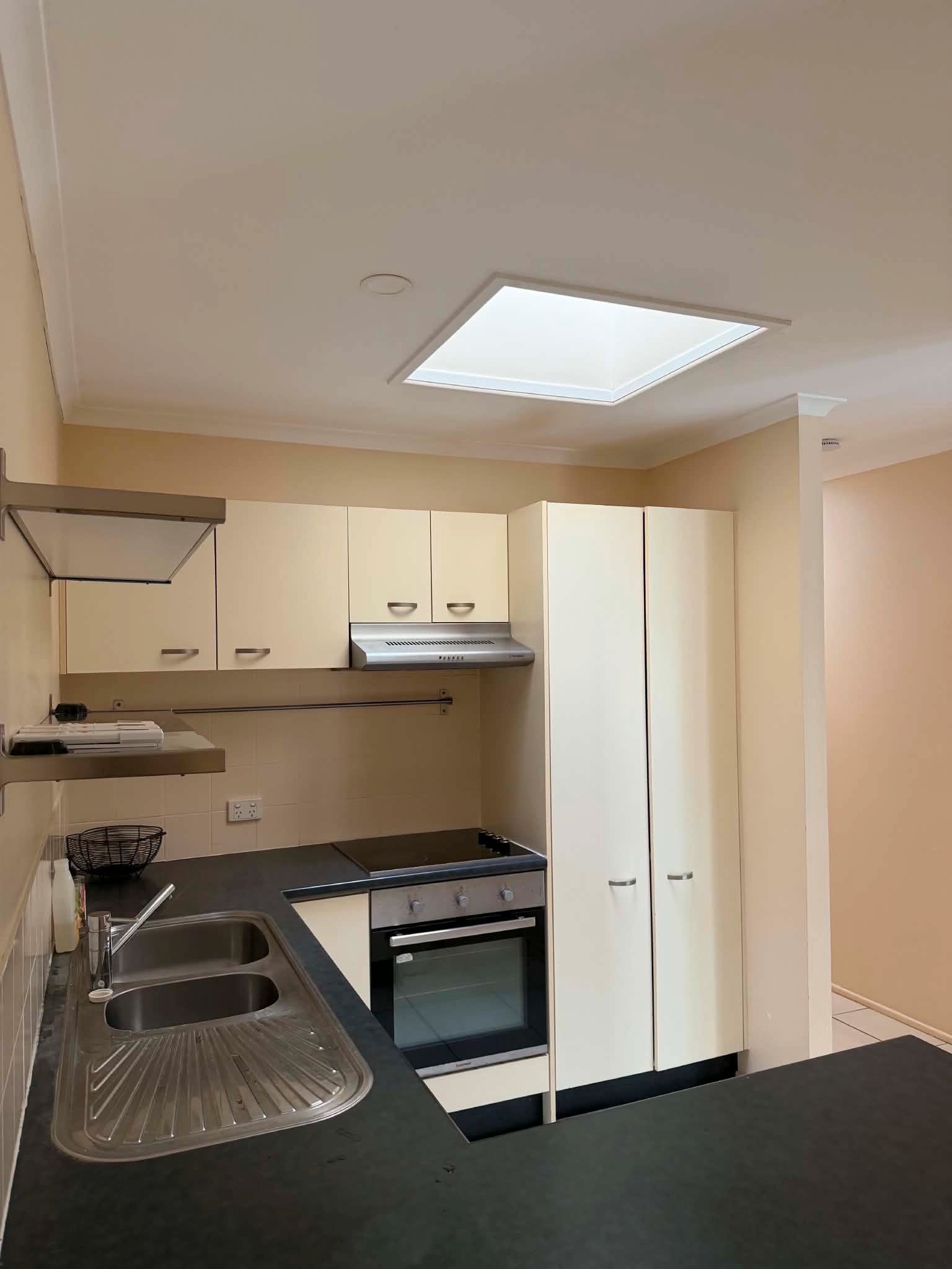 2/13 Aragorn Street MAROOCHYDORE 4