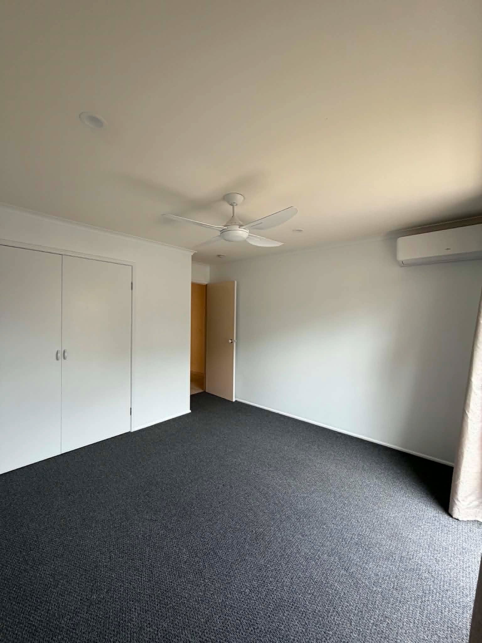 2/13 Aragorn Street MAROOCHYDORE 9