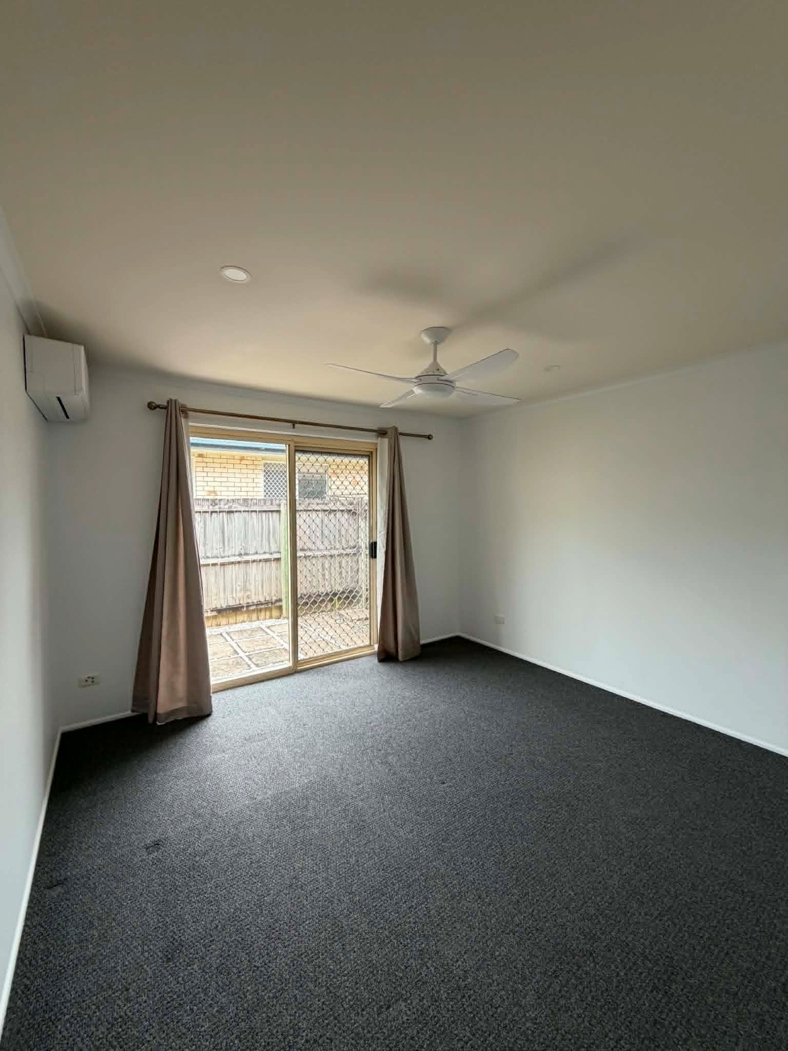 2/13 Aragorn Street MAROOCHYDORE 10