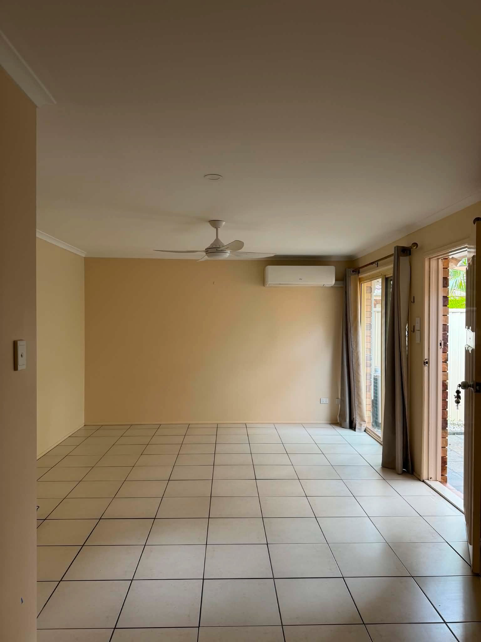 2/13 Aragorn Street MAROOCHYDORE 13