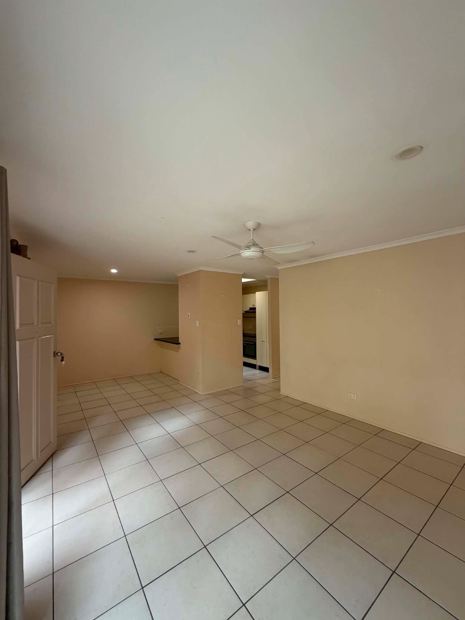 2/13 Aragorn Street MAROOCHYDORE 20