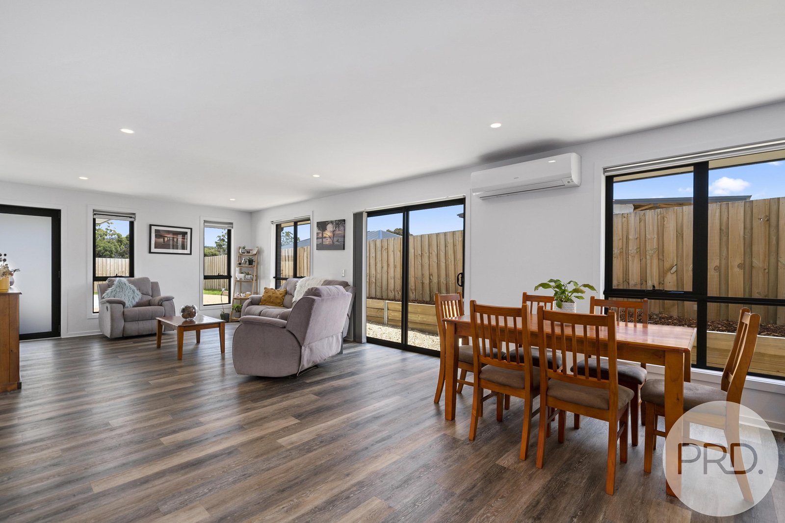 2/13 Banksfield Street ROKEBY 5