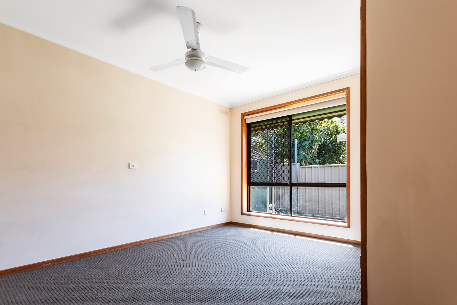 2/13 Beverley Street KANGAROO FLAT 6