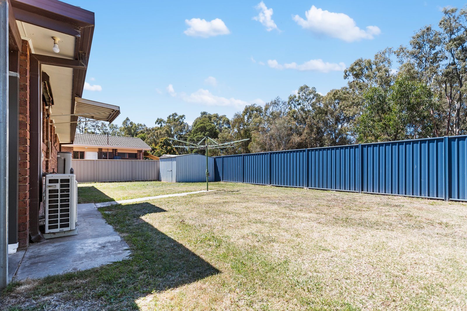 2/13 Beverley Street KANGAROO FLAT 9