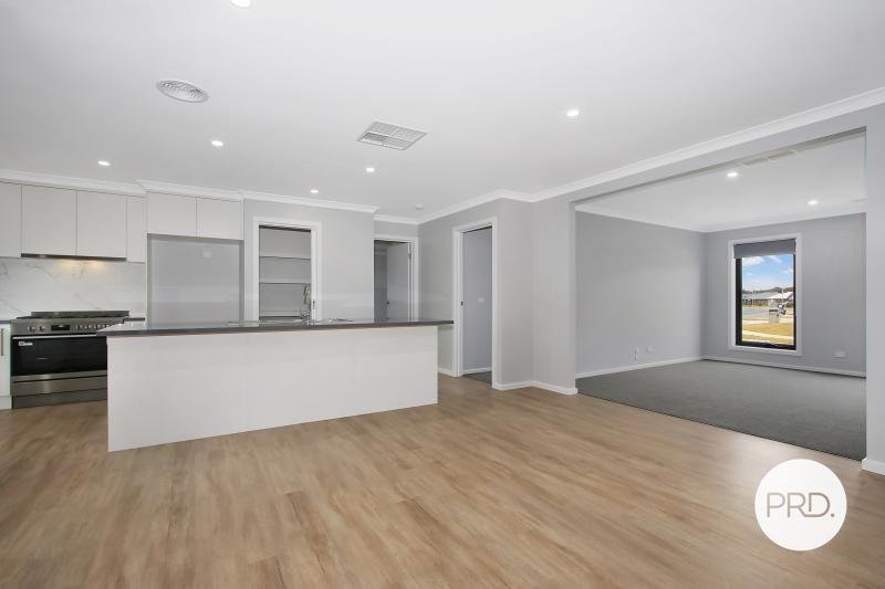 213 Brooklyn Drive THURGOONA 3