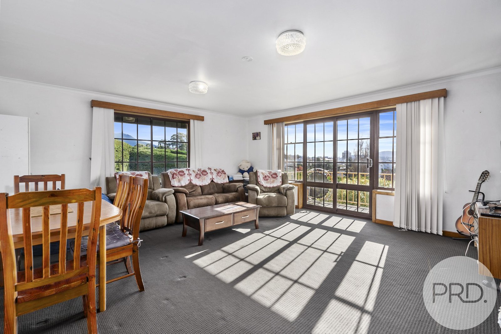 2/13 Cedar Court SANDY BAY 6