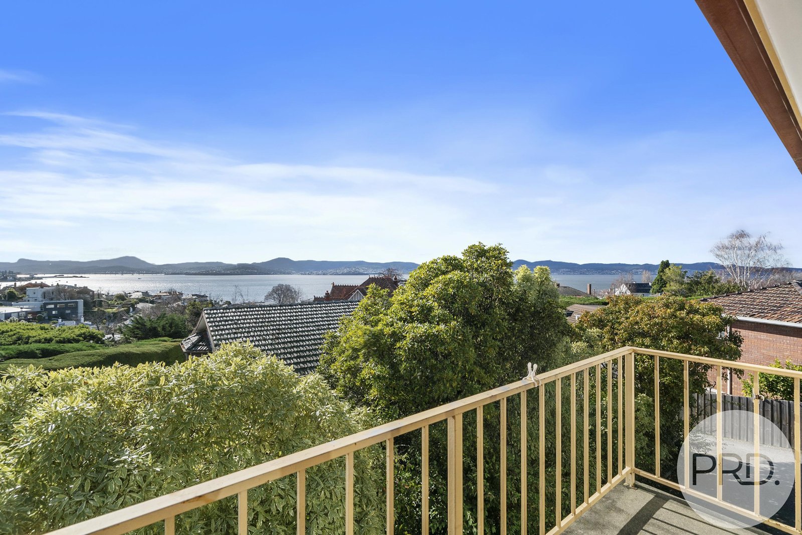 2/13 Cedar Court SANDY BAY 12