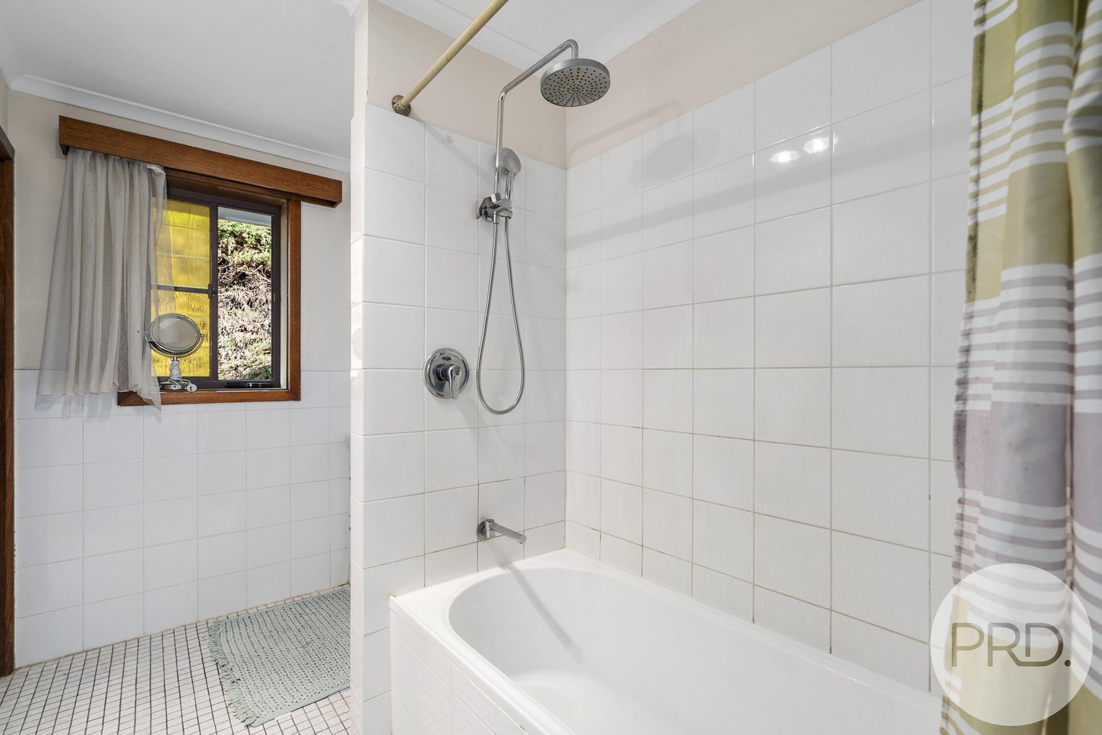 2/13 Cedar Court SANDY BAY 19