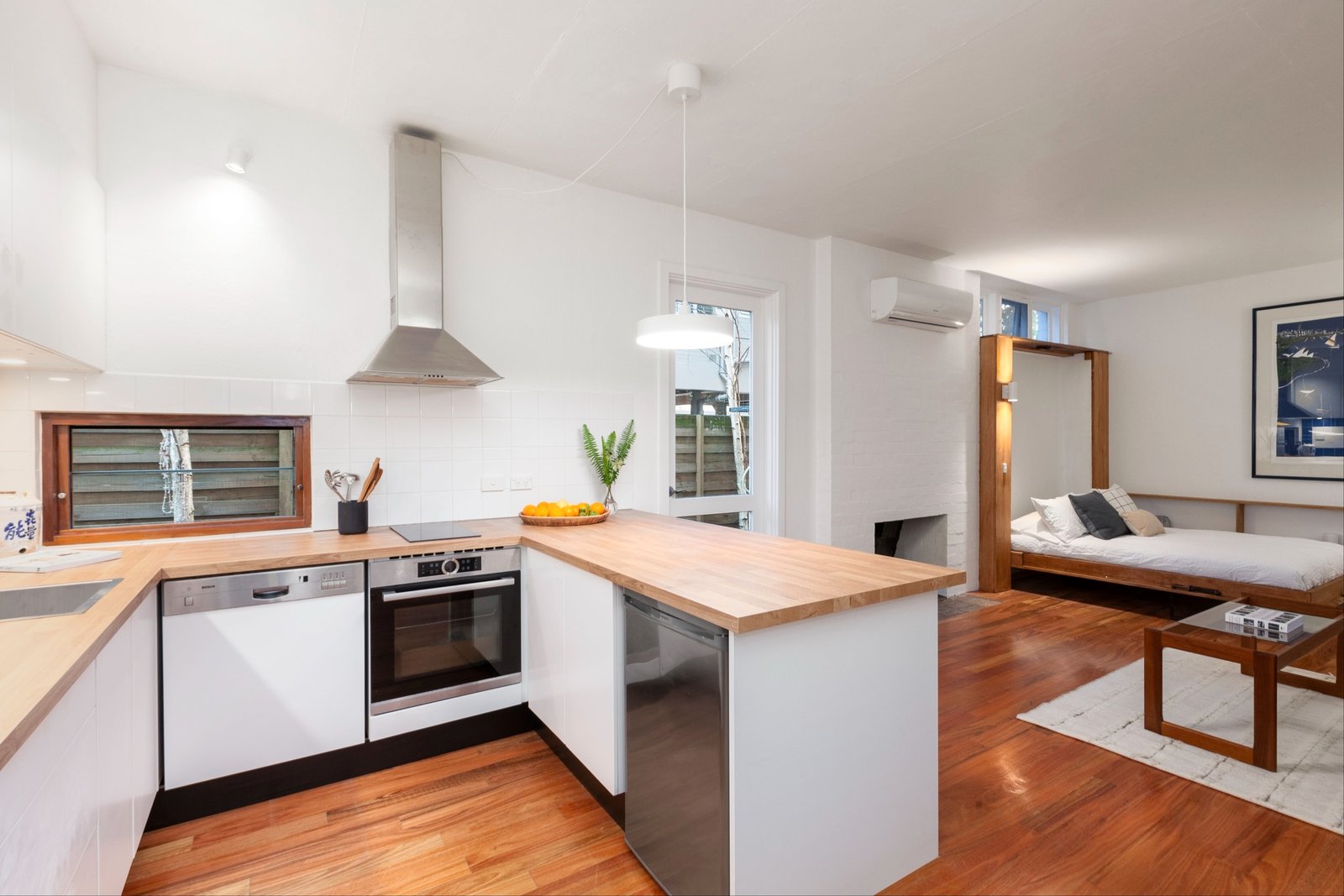 Real Estate and Property in 2/13 Clendon Road, Armadale, VIC