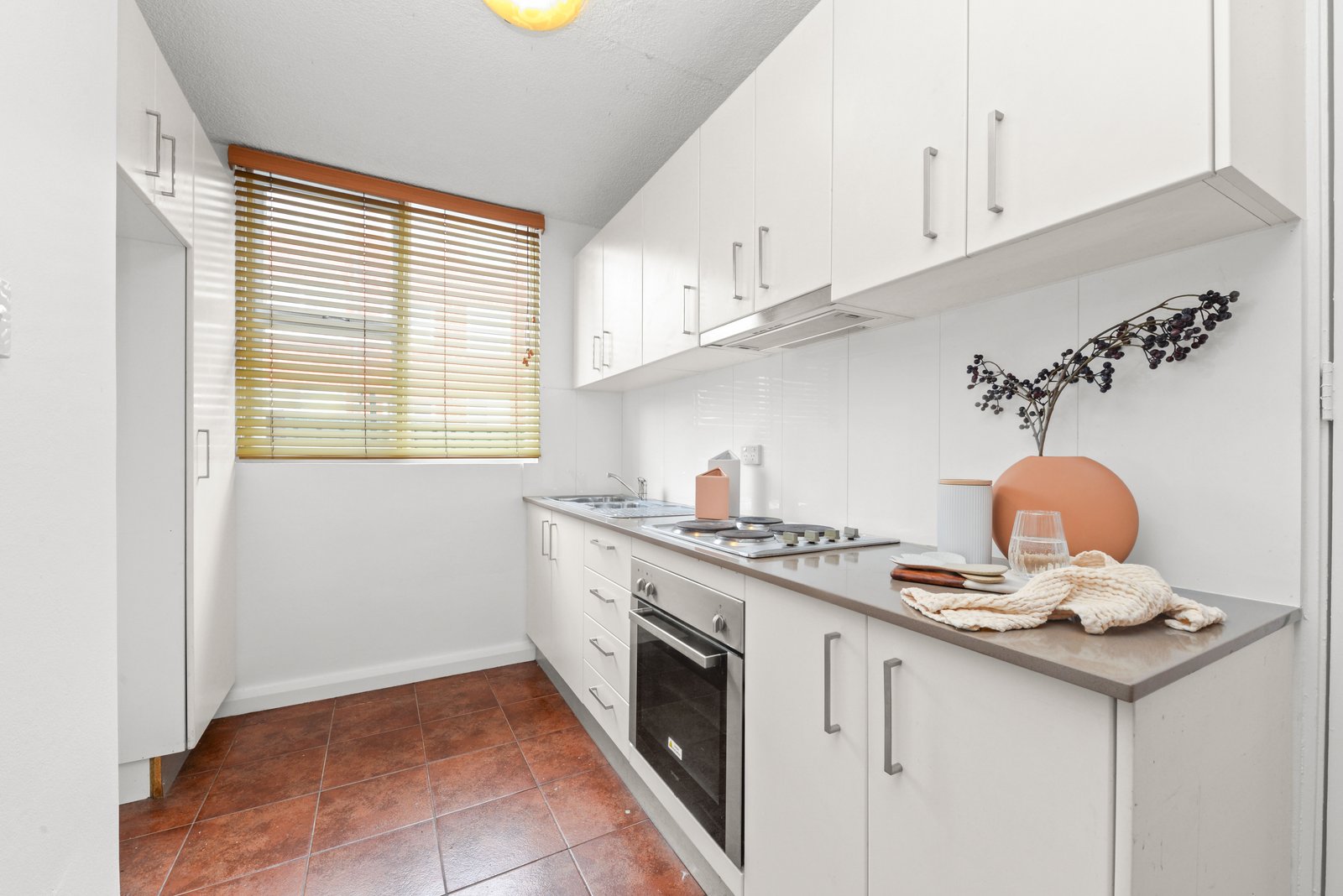 21/3 Devitt Place HILLSDALE 13