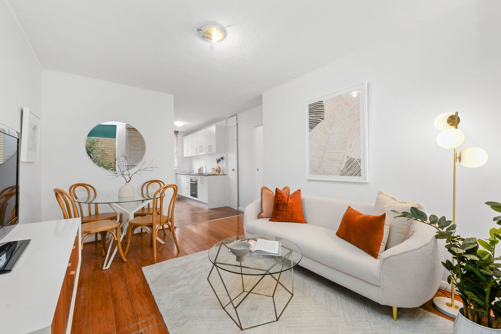 21/3 Devitt Place HILLSDALE 14