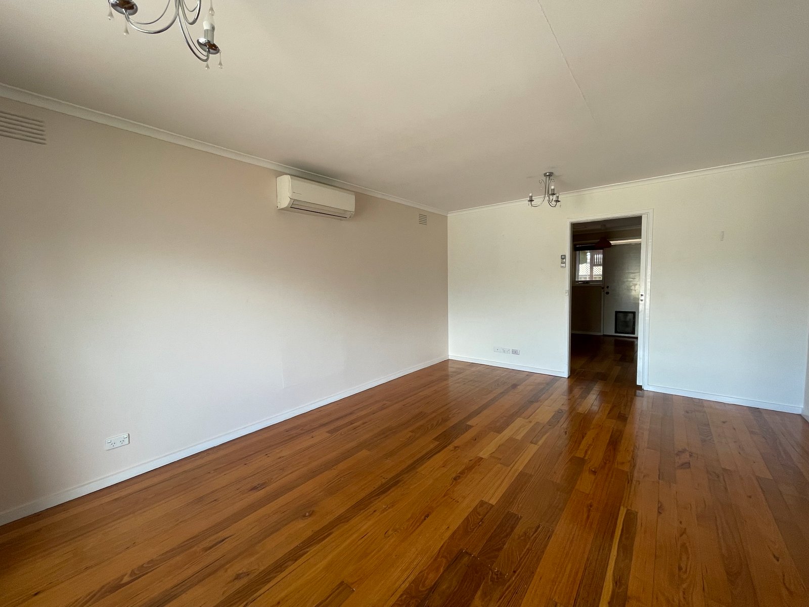 Gallery: 2/13 Fowler Street