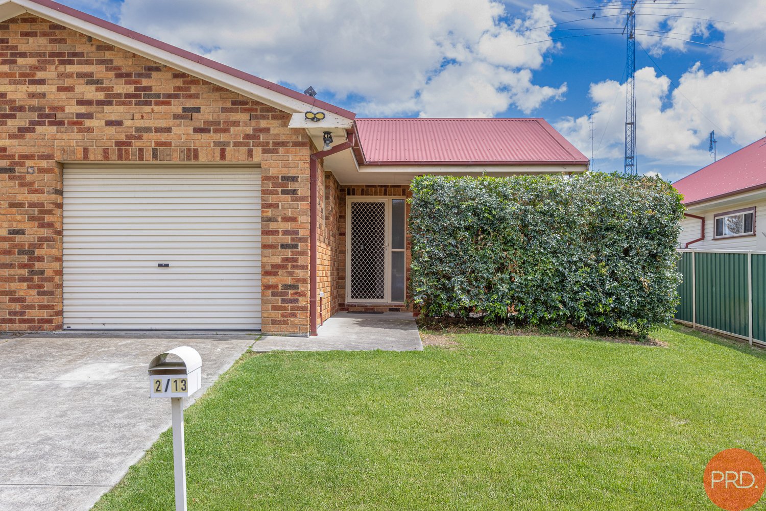 2/13 George Street LARGS 1