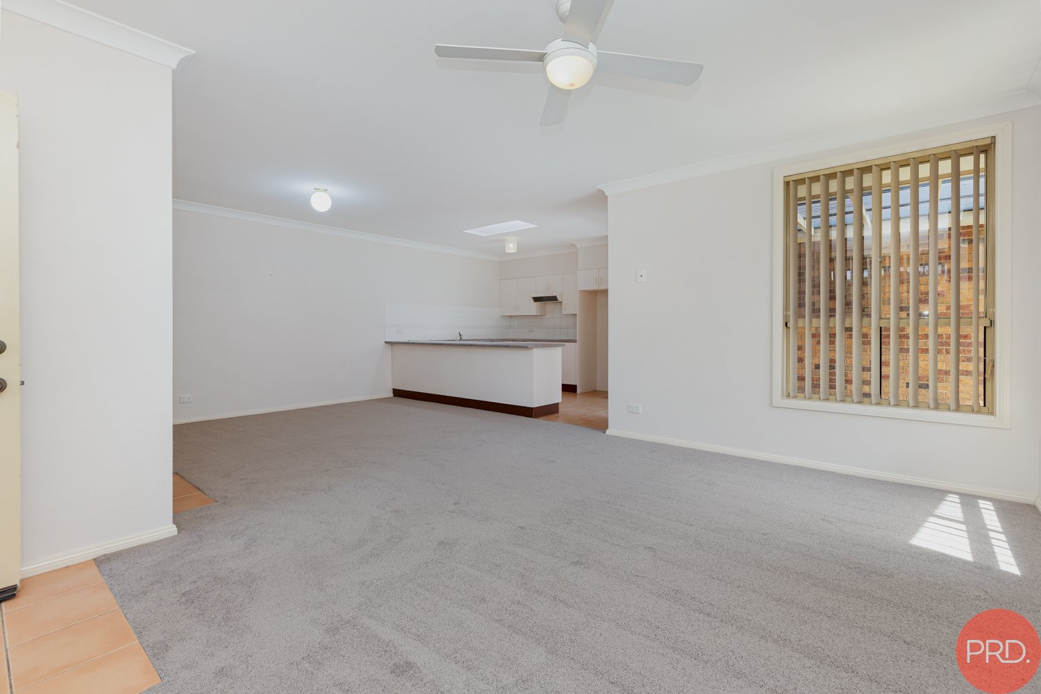2/13 George Street LARGS 2