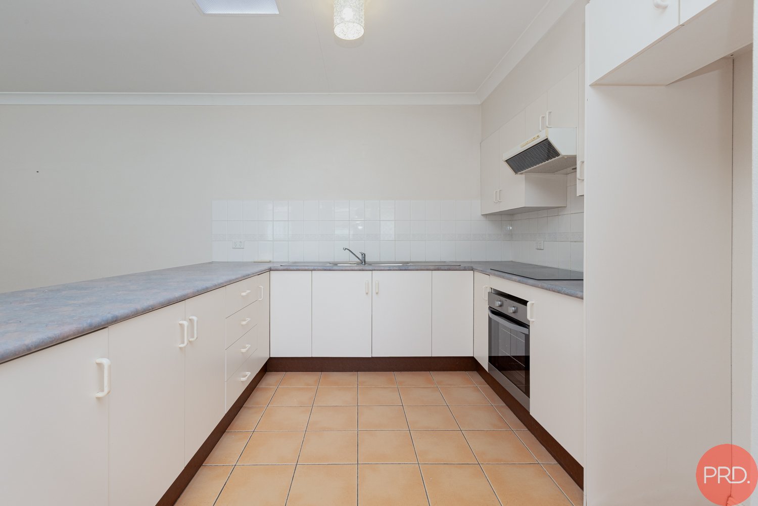 2/13 George Street LARGS 7