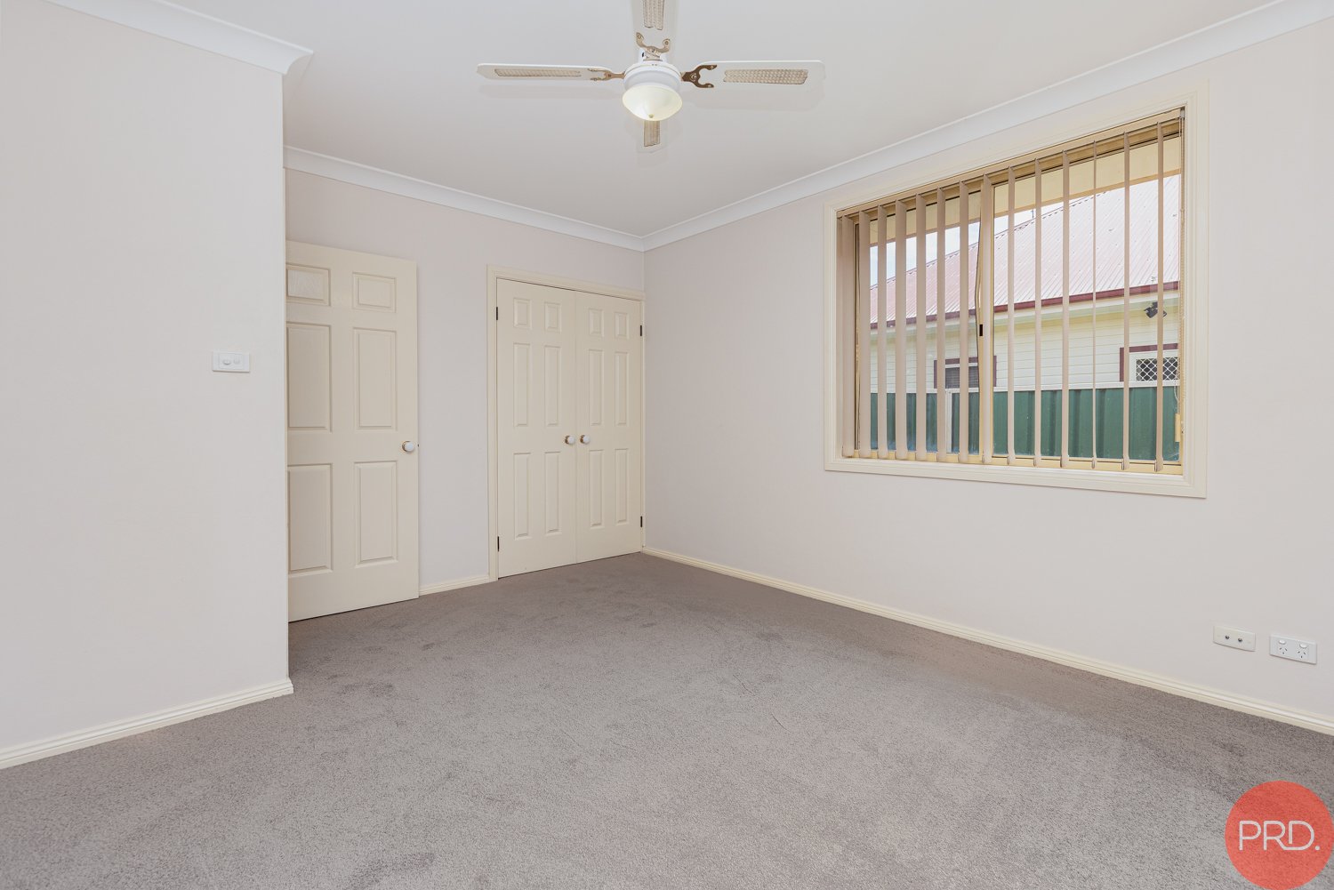 2/13 George Street LARGS 10