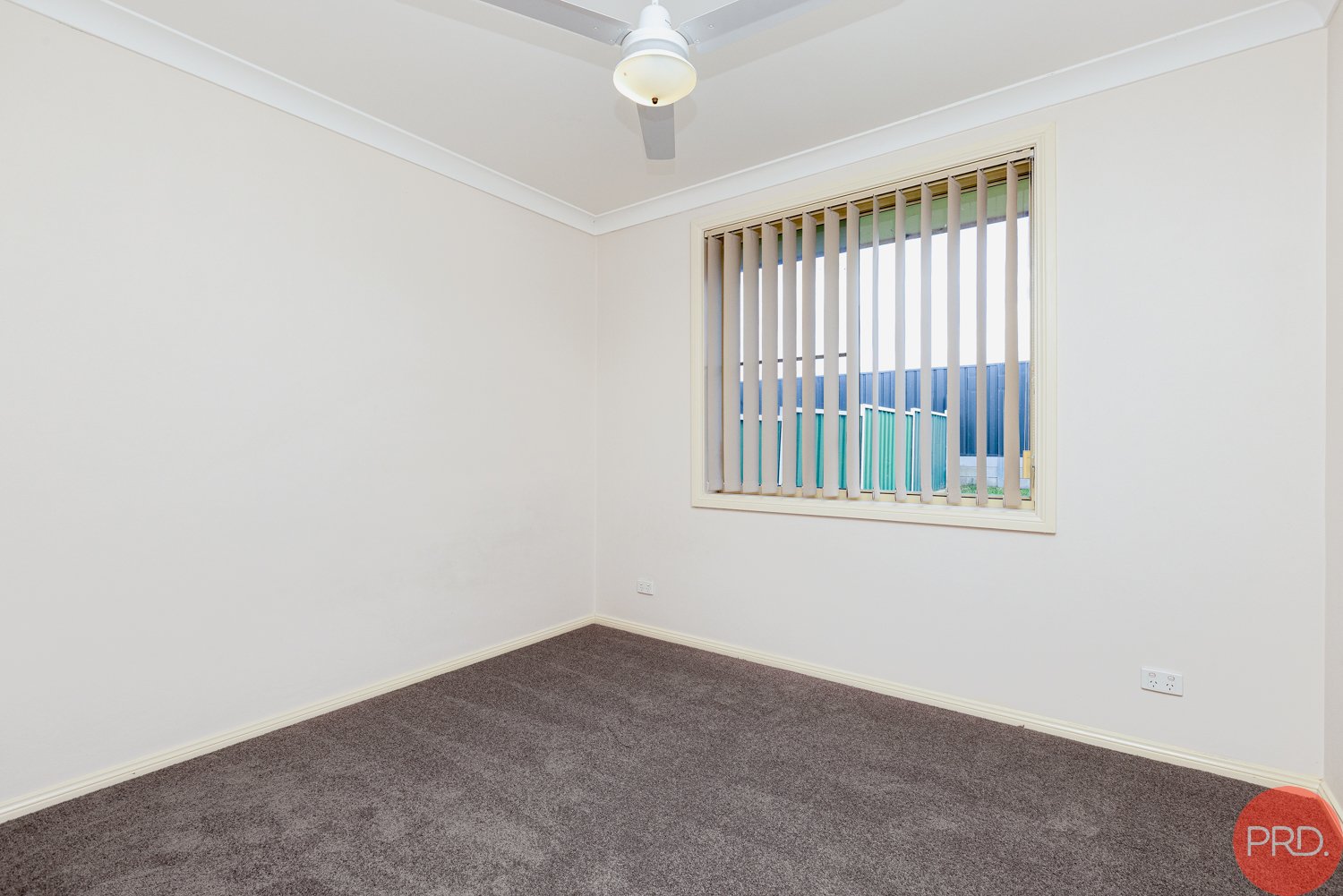 2/13 George Street LARGS 13
