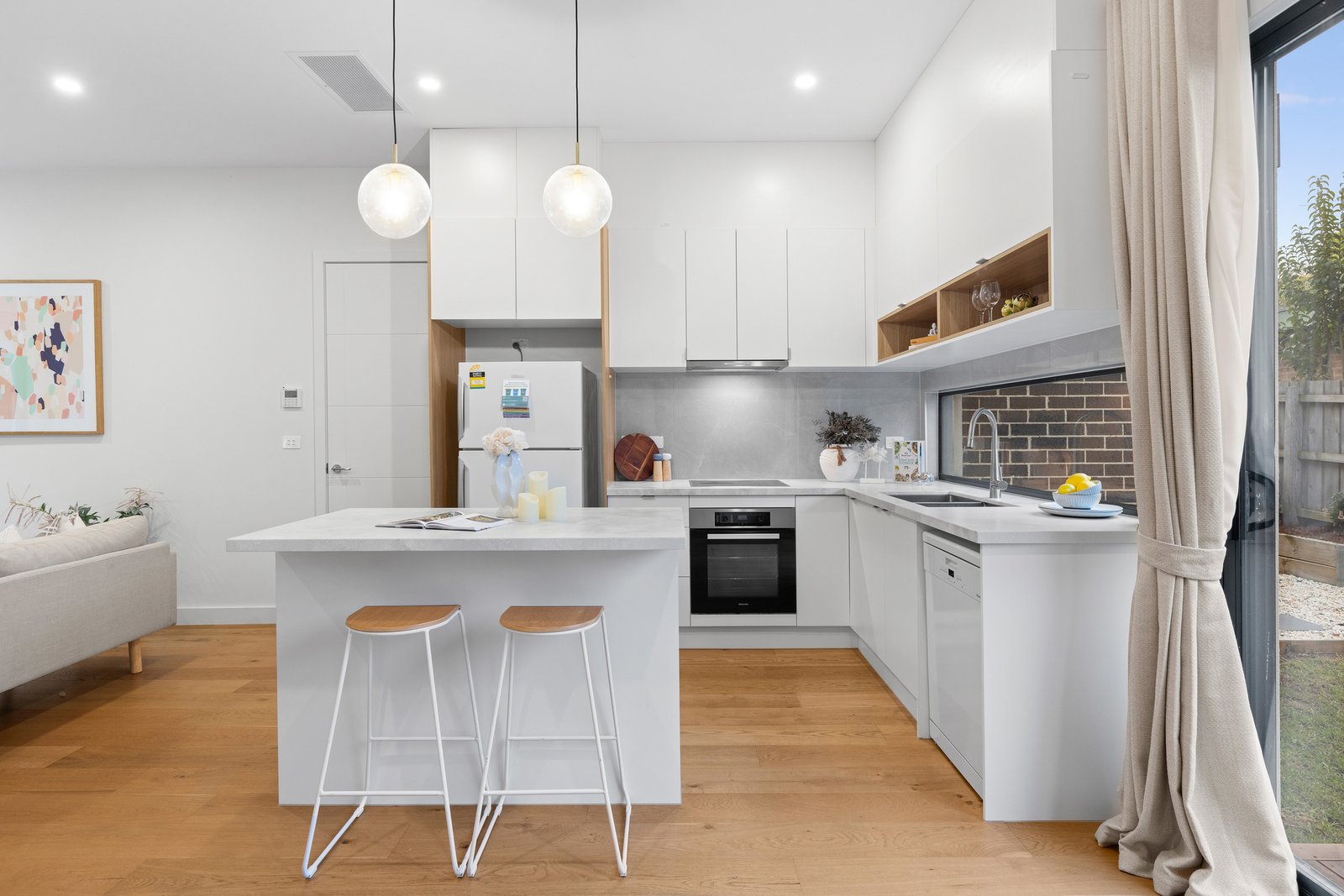 Gallery: 2/13 Hartwood Street
