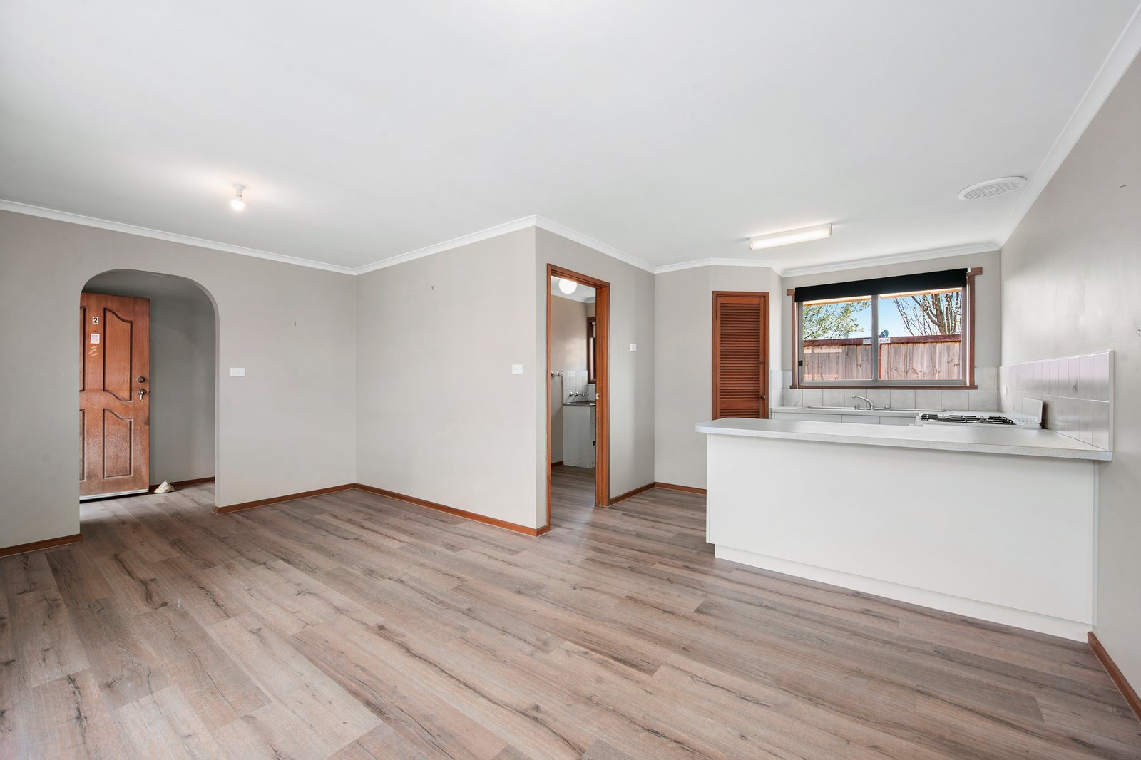 Gallery: 2/13 Hertford Street
