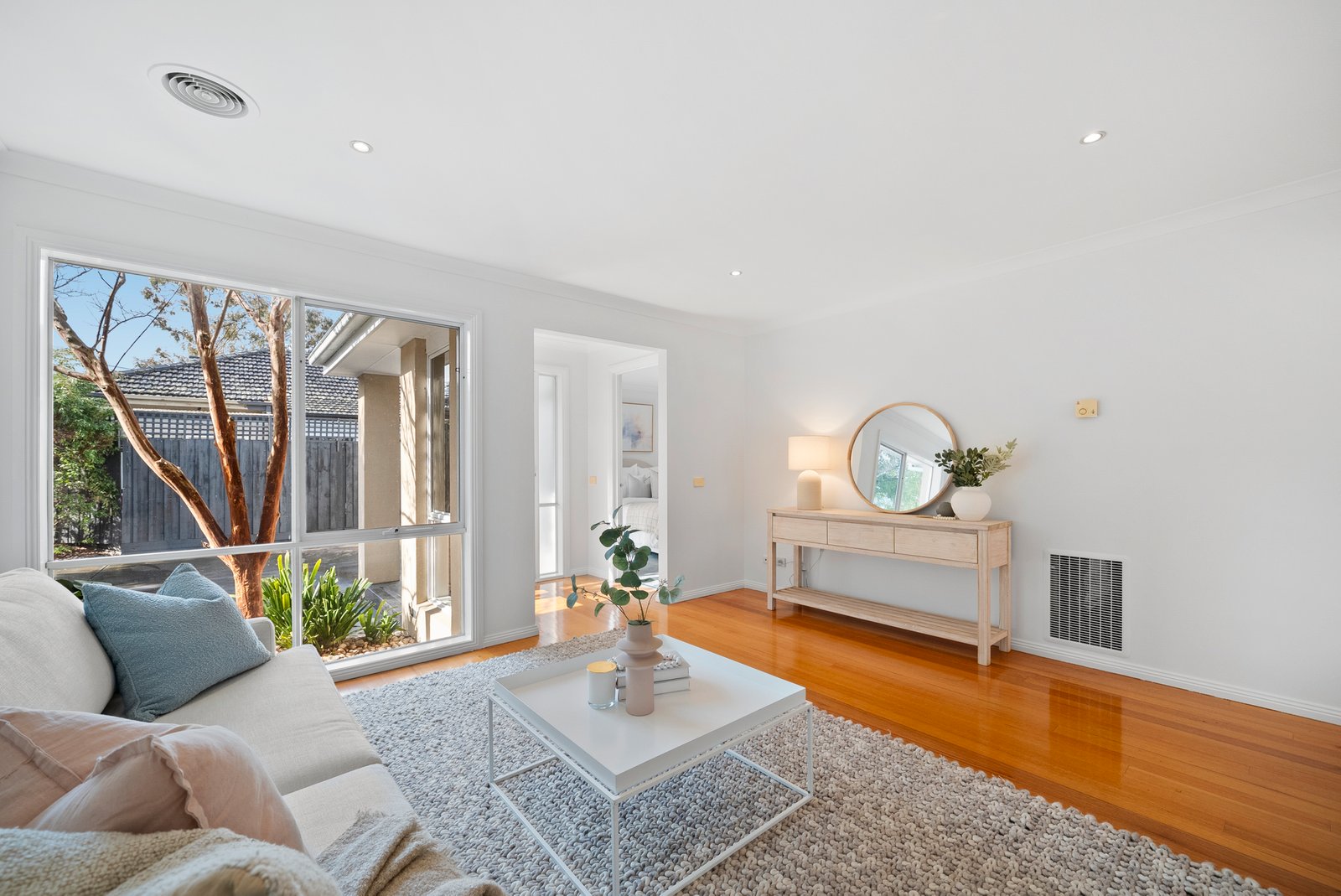 Gallery: 2/13 Highbury Avenue