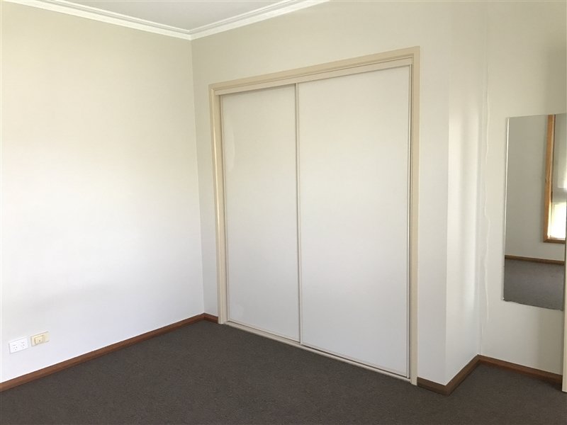 213 Holdsworth Road NORTH BENDIGO 8