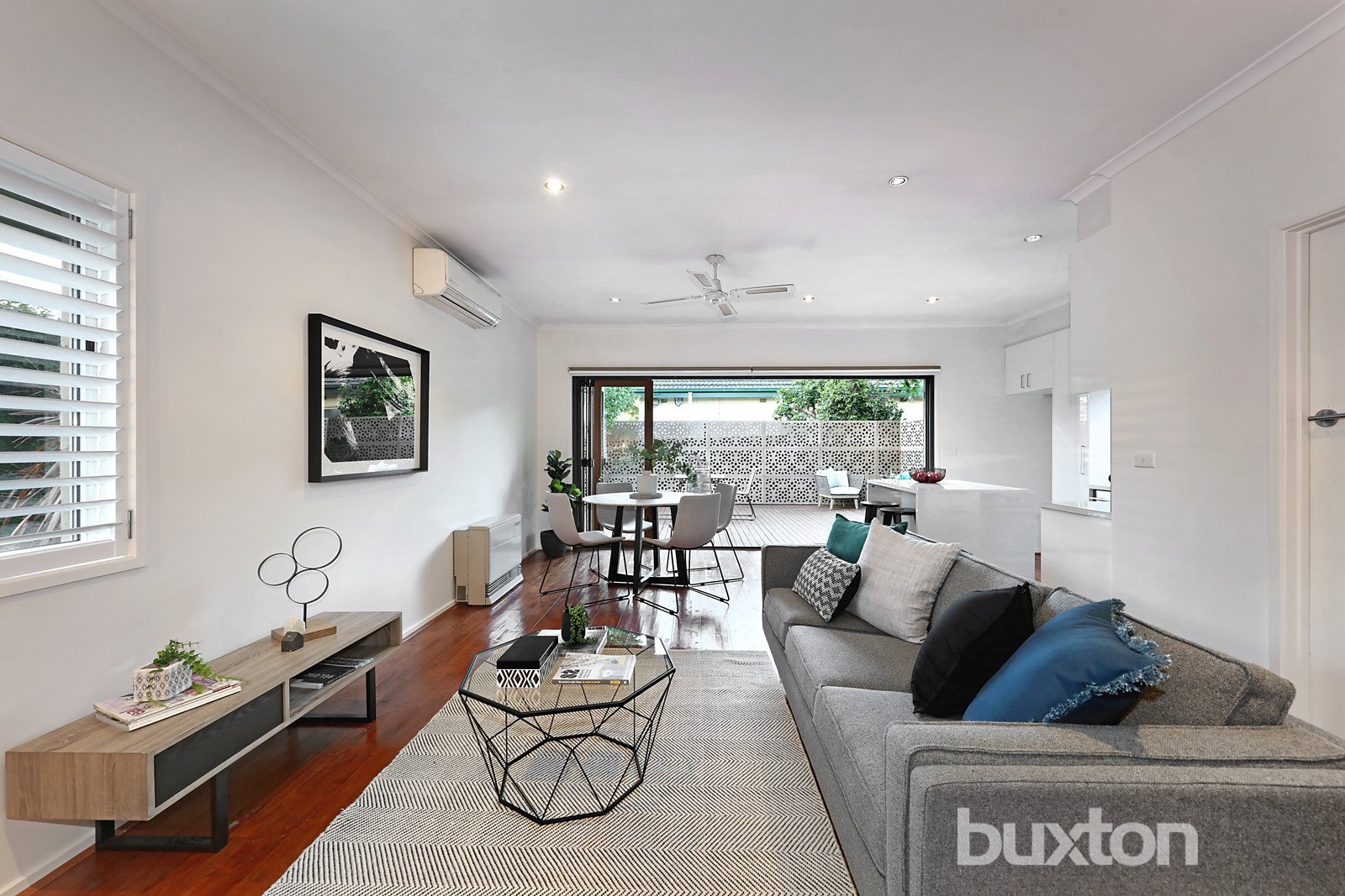 Gallery: 2/13 Horsmunden Road