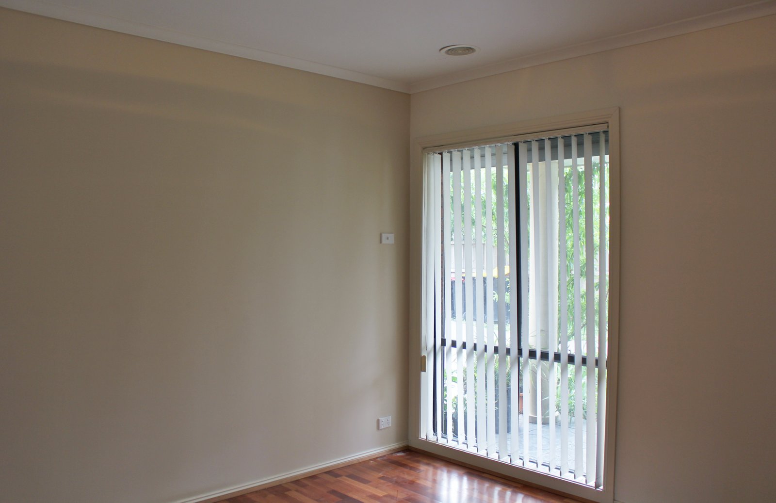 Gallery: 2/13 Laura Street