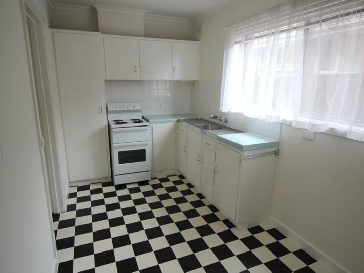 Photos: 2/13 Lower Dandenong Road