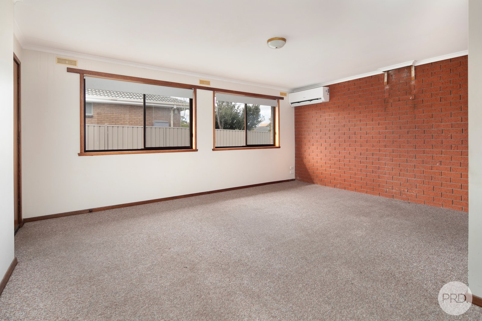 2/13 Midlands Drive BALLARAT NORTH 4