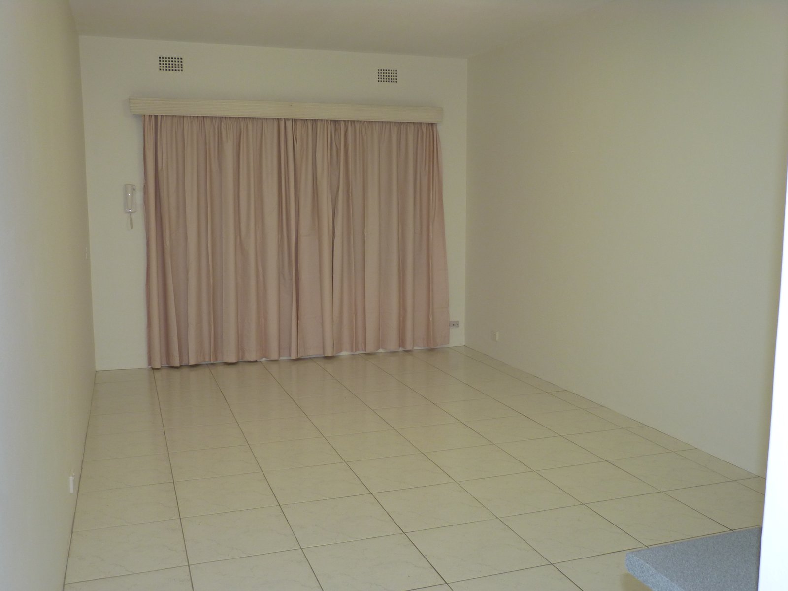 2/13 Ocean Street KOGARAH 5