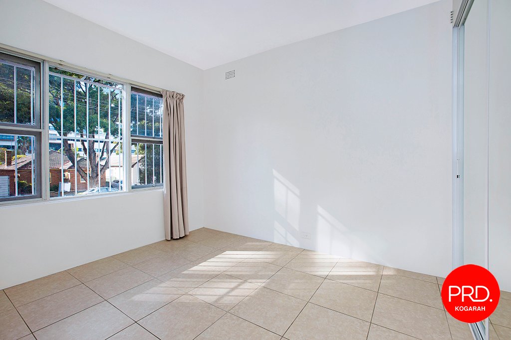 2/13 Ocean Street KOGARAH 4