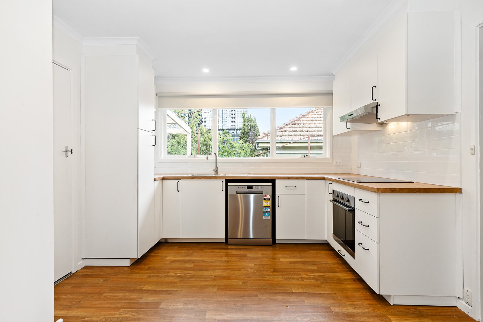 Real Estate and Property in 2/13 Poplar Street, Box Hill, VIC