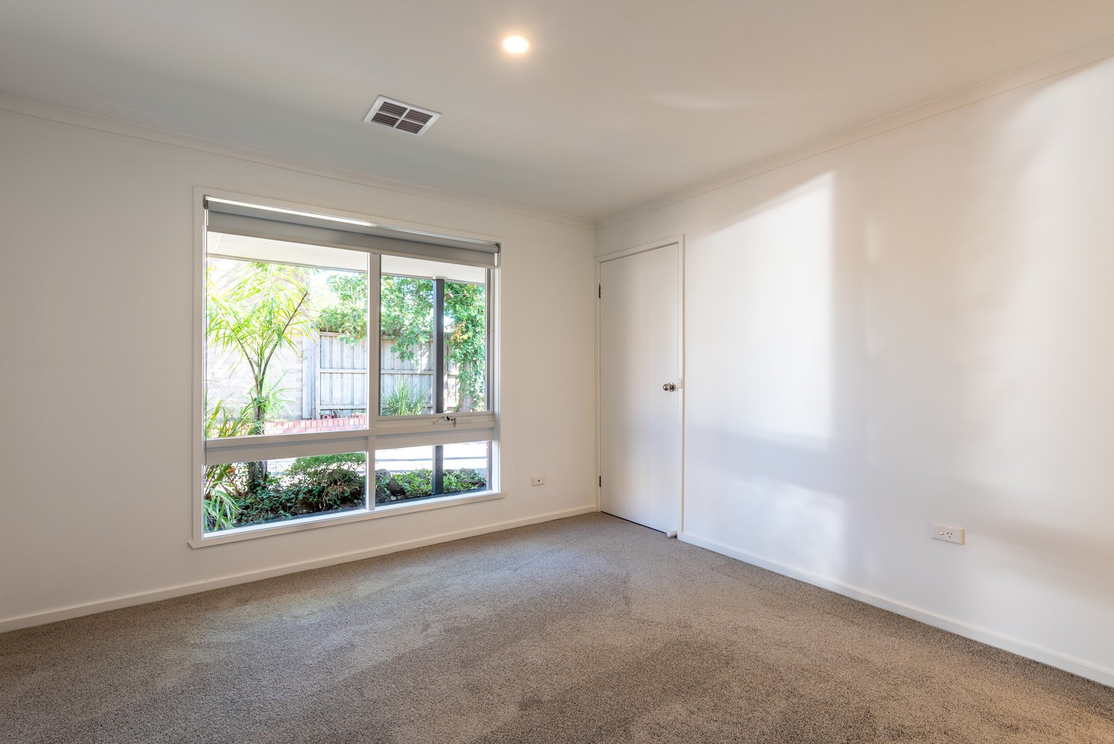 Gallery: 2/13 Richardson Street