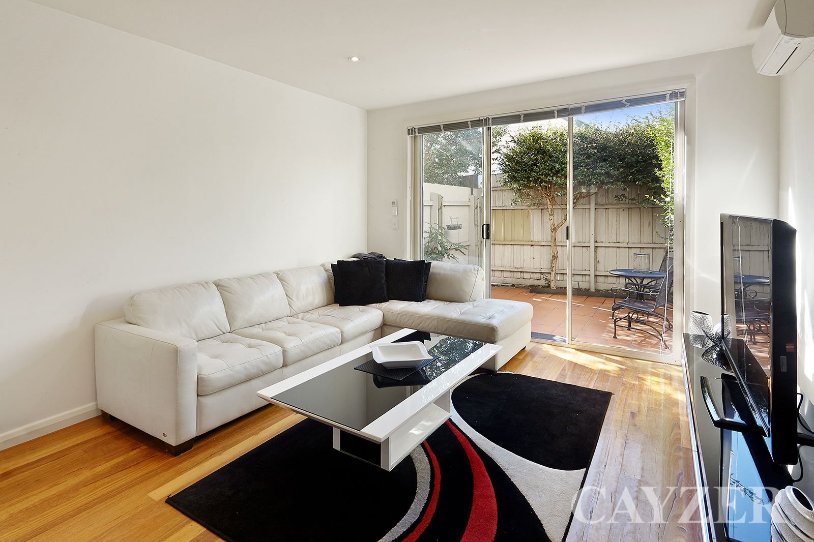Gallery: 213 Station Street
