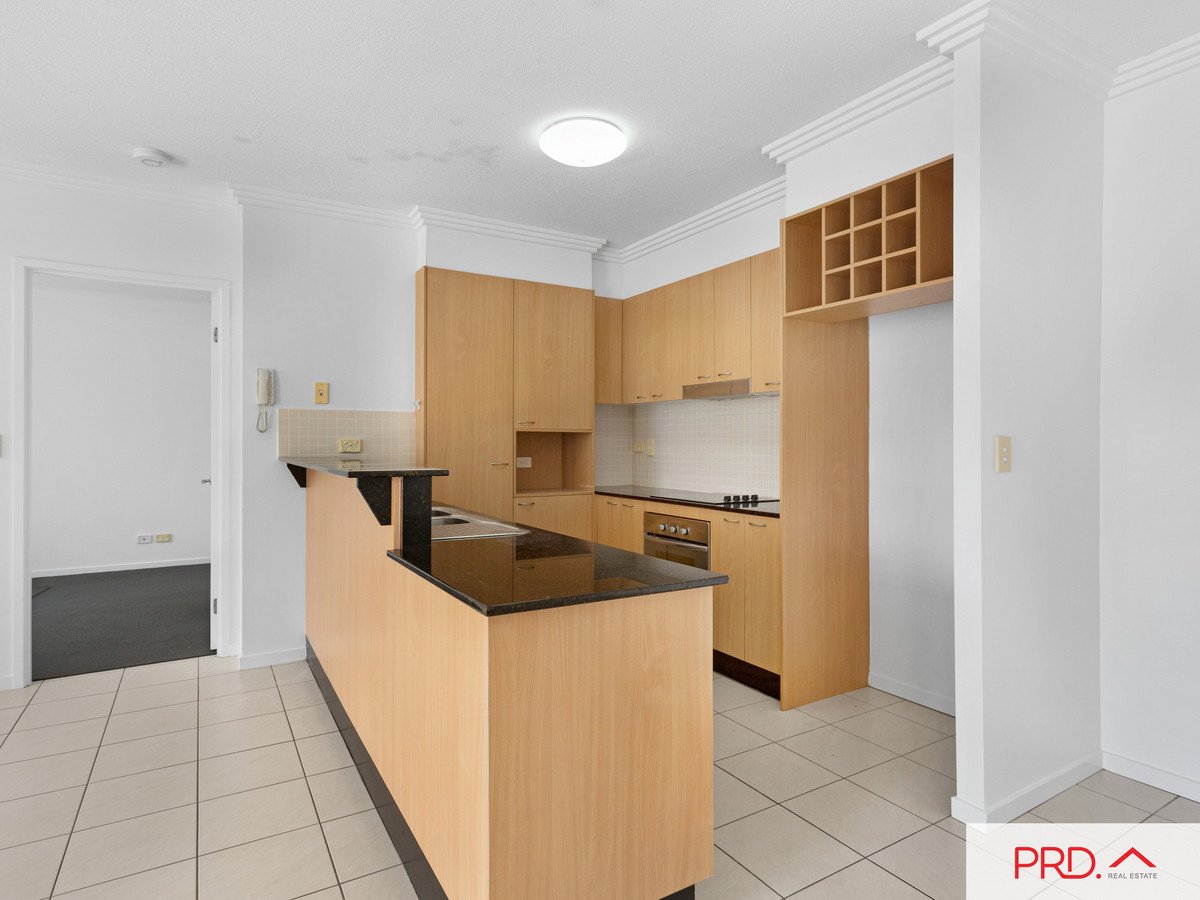 2/13 Stephens Street Burleigh Heads 3