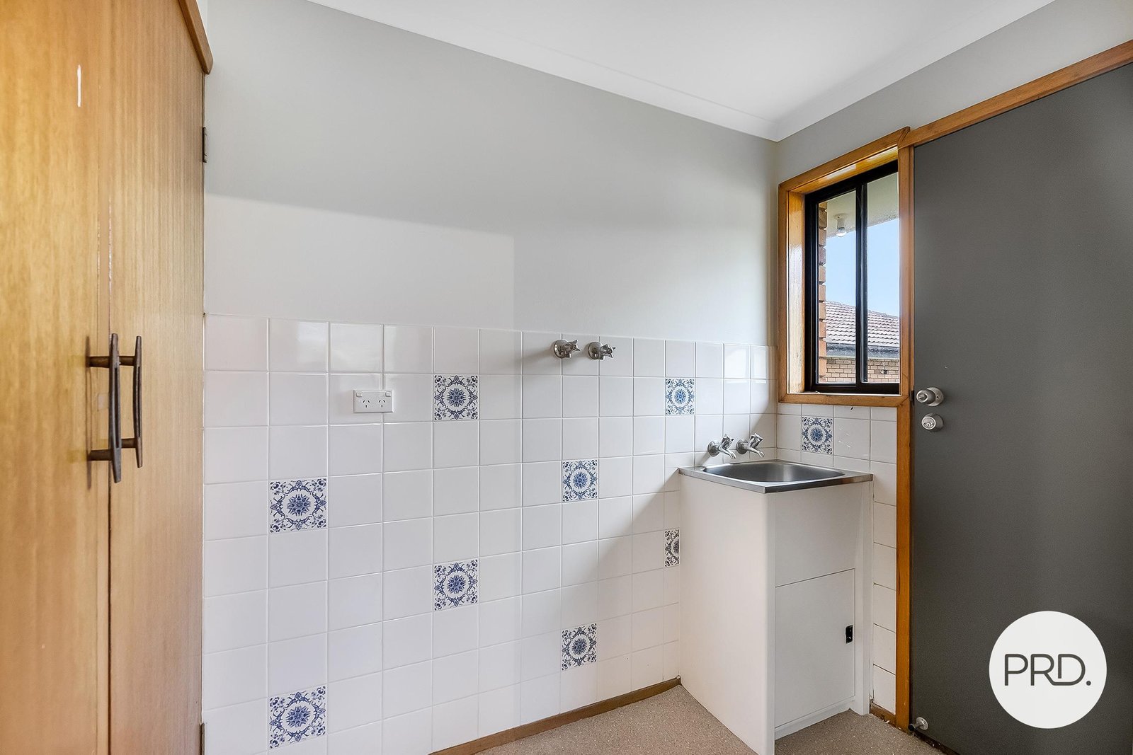 2/13 Sunlea Place GLENORCHY 8