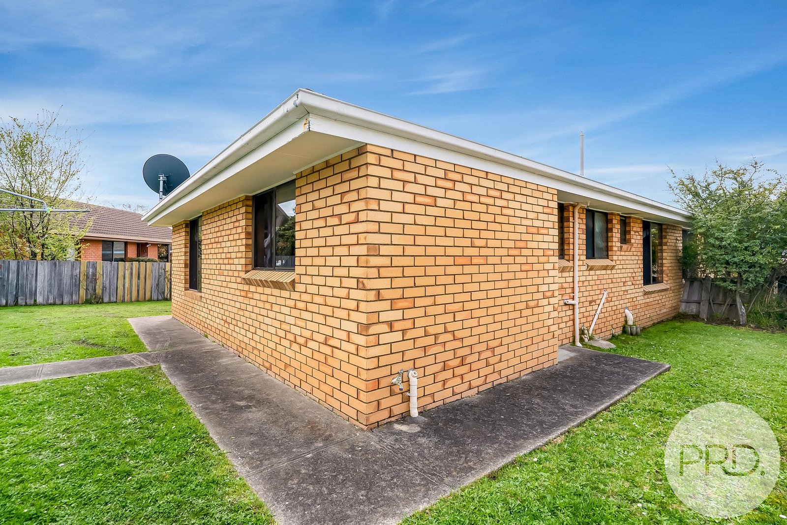 2/13 Sunlea Place GLENORCHY 10