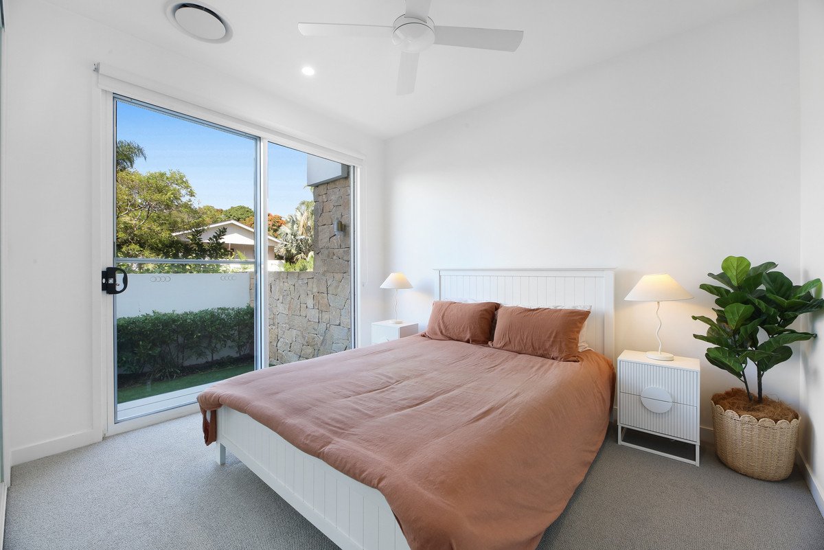 2/13 Tabilban Street Burleigh Heads 13