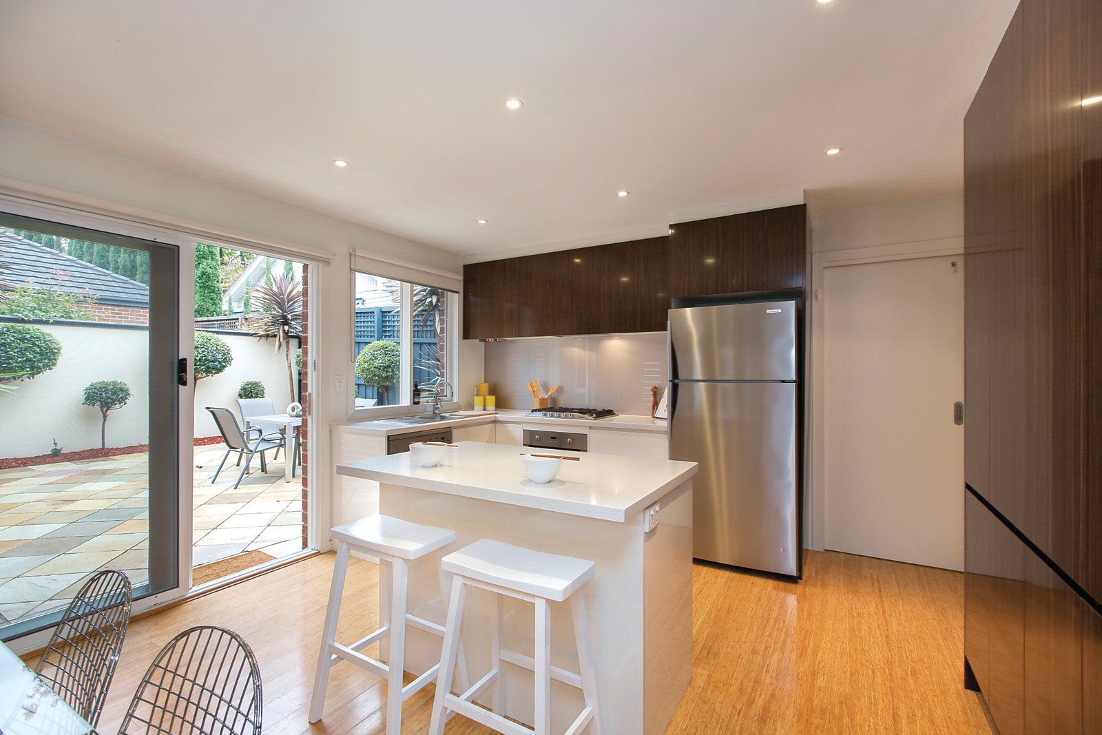 2/13 Tatong Road, Brighton East, VIC