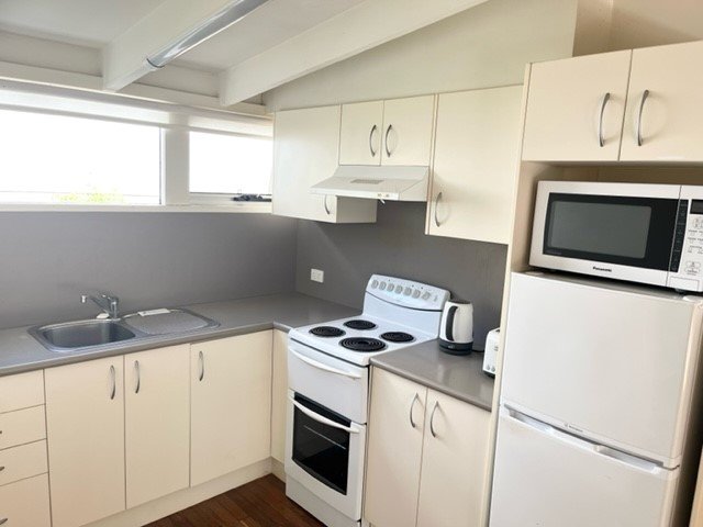 2/13 Victor Parade SHOAL BAY 4