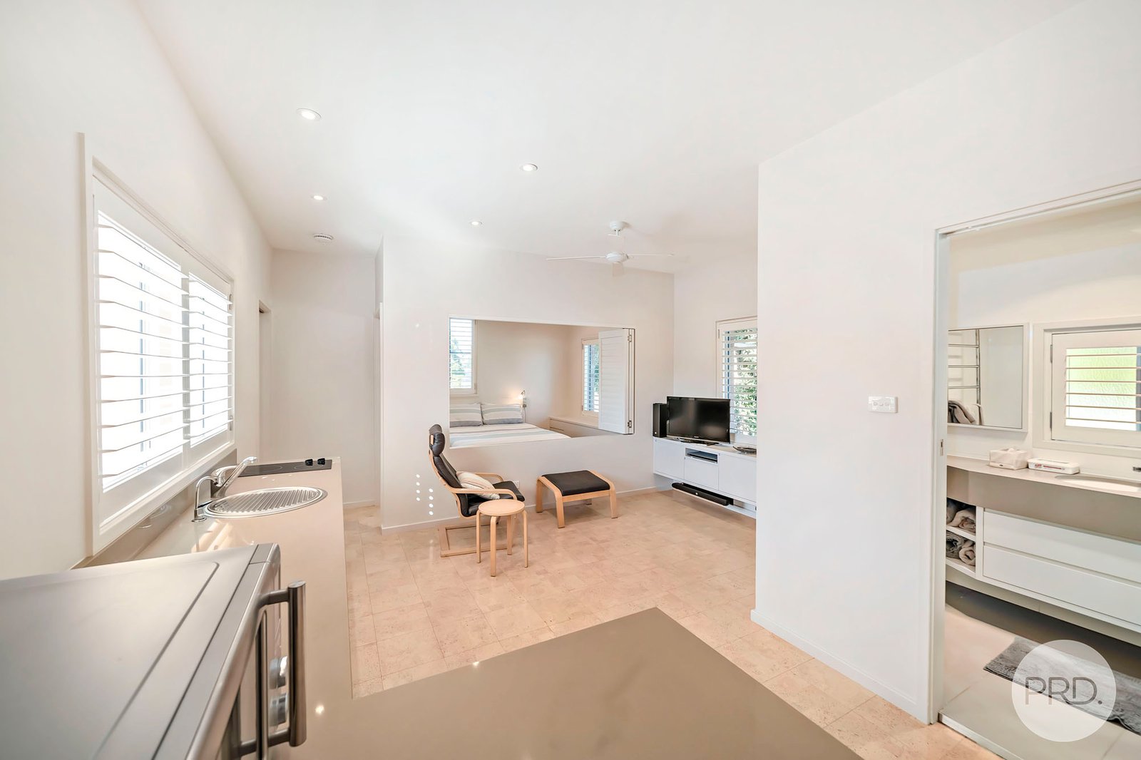 2/13 Victoria Parade NELSON BAY 1