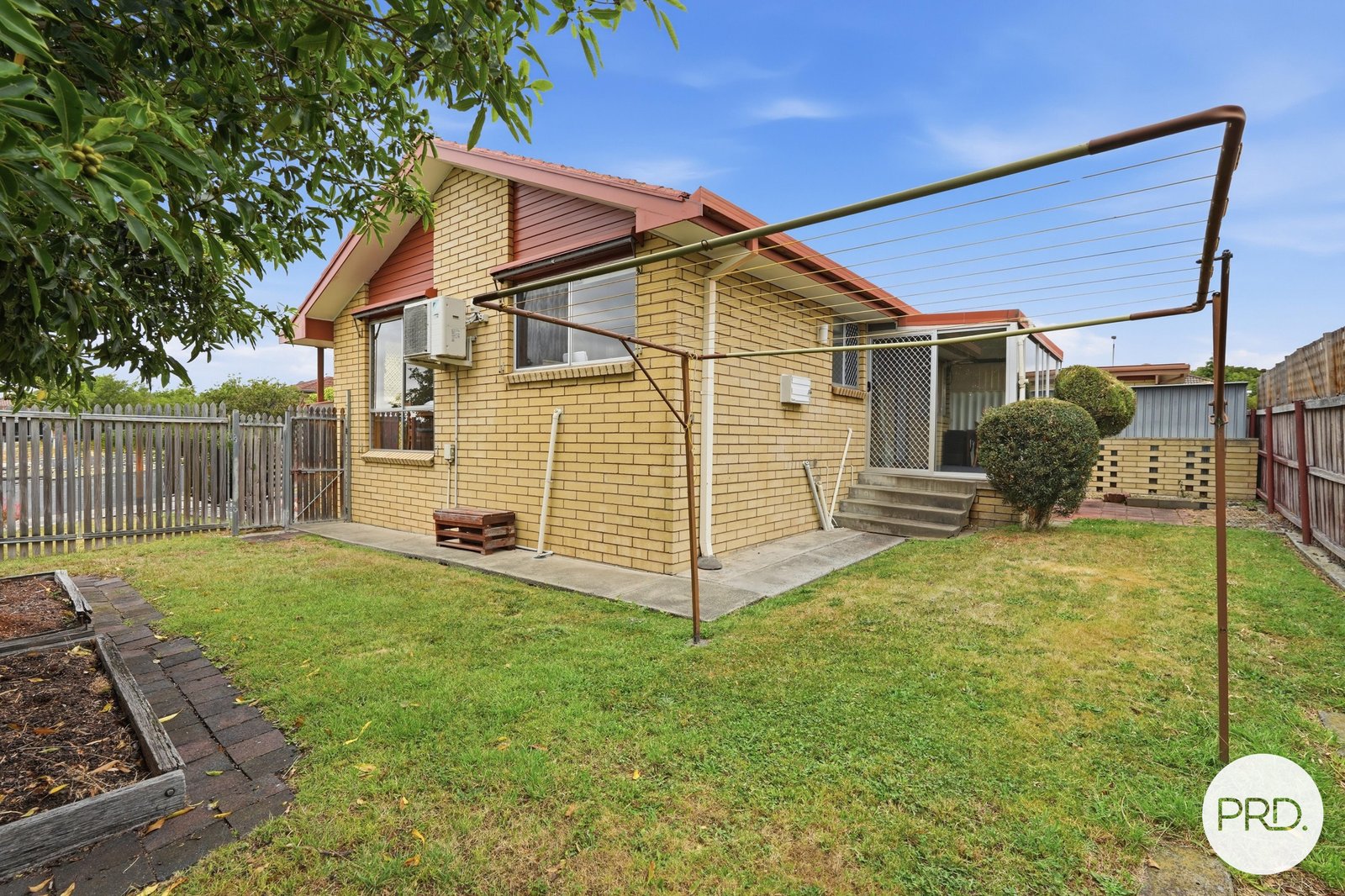2/13 Walgett Place GLENORCHY 14