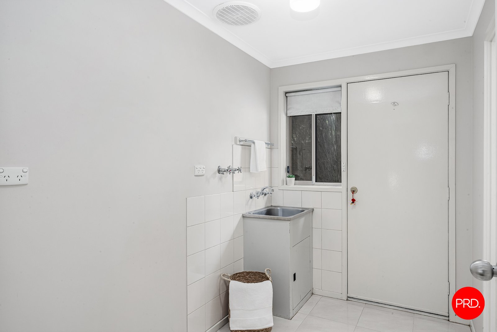 213 Wattle Street IRONBARK 10