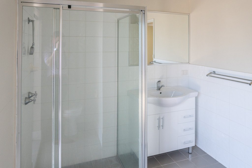 2/13 Wewak Street ASHMONT 9