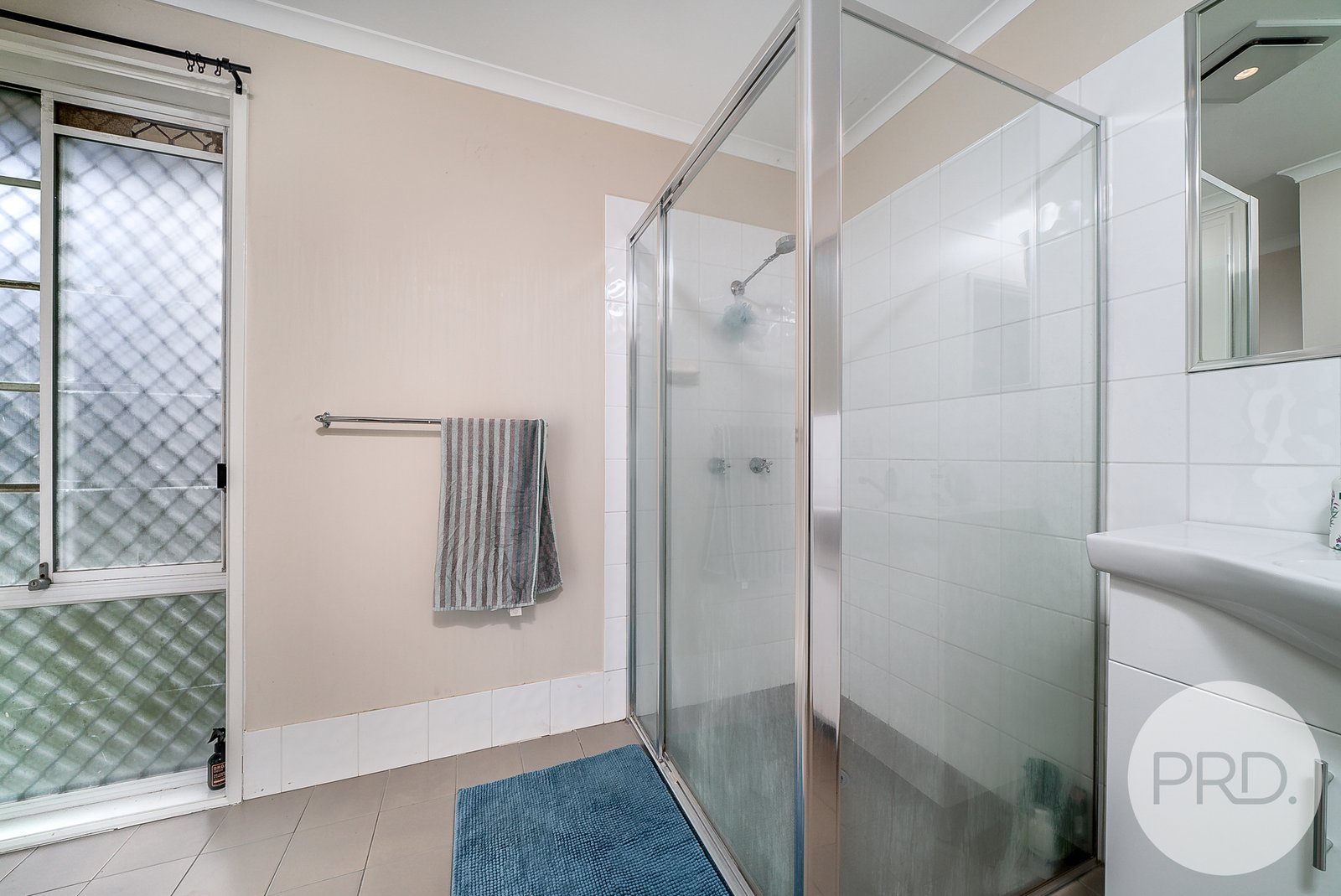 2/13 Wewak Street ASHMONT 6